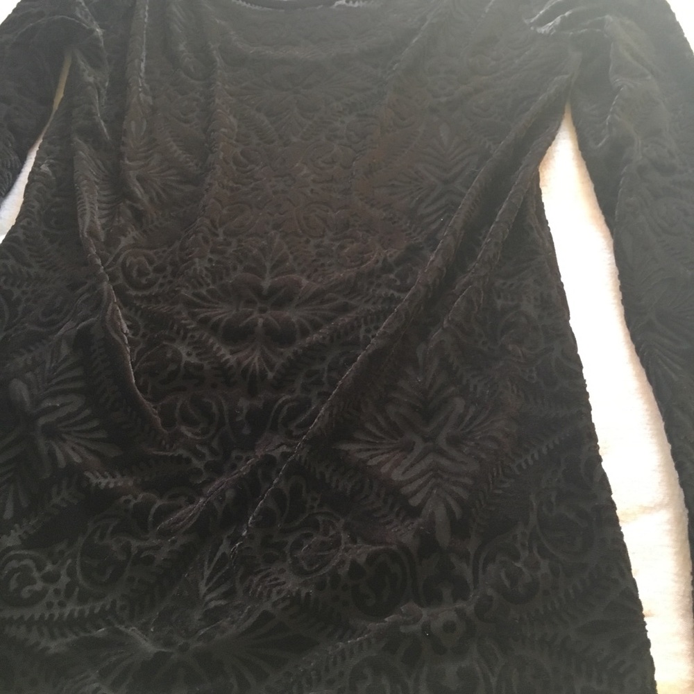 Black fun top